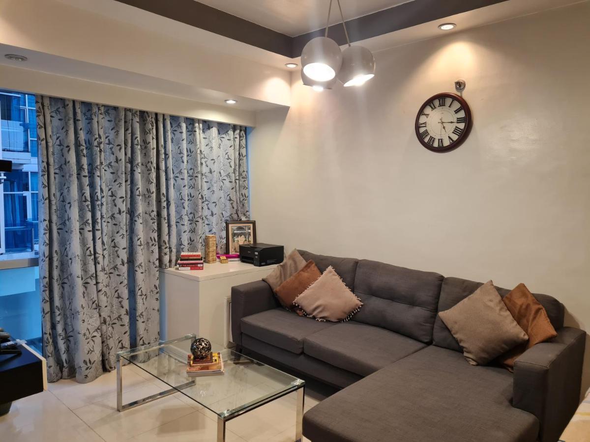 סן פדרו מקאטי Huge Condo Unit Near Burgos Circle, St Lukes, Shangri-La - P Hamptons T1 מראה חיצוני תמונה